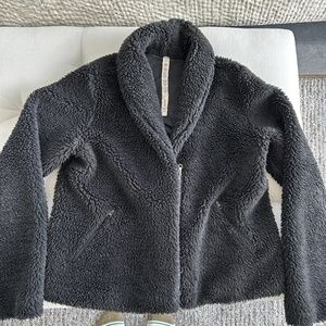 Sherpa Alo Jacket